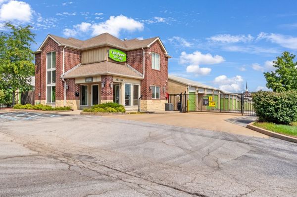 Photo of Extra Space Storage - 3219 - Manchester - Meramec Station Rd