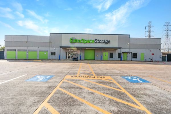 Photo of Extra Space Storage - 3303 - Webster - NASA Pkwy