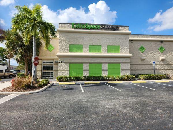 Photo of Extra Space Storage - 3343 - Lake Worth - Military Trl