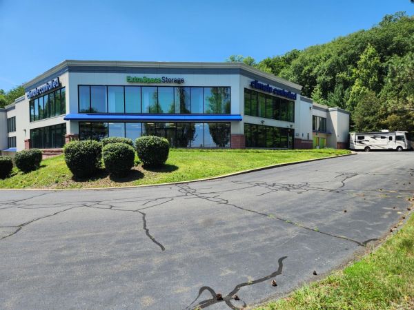 Photo of Extra Space Storage - 3355 - Bristol - Mountain Road