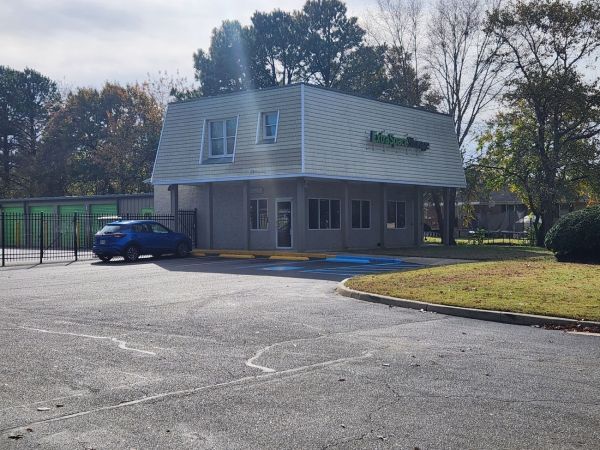 Photo of Extra Space Storage - 3373 - Chesapeake - Campostella Rd
