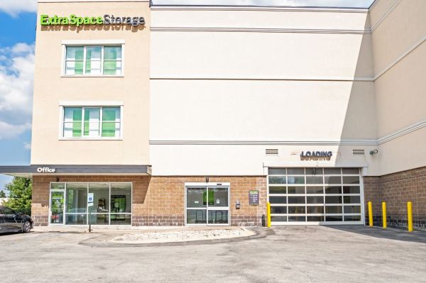 Photo of Extra Space Storage - 3407 - Lombard - Saint Charles Rd