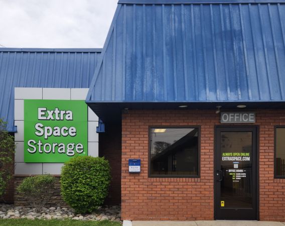 Photo of Extra Space Storage - 3422 - Glenolden - Chester Pike