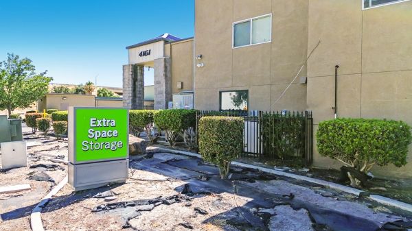 Photo of Extra Space Storage - 3507 - Sacramento - Pell Dr.