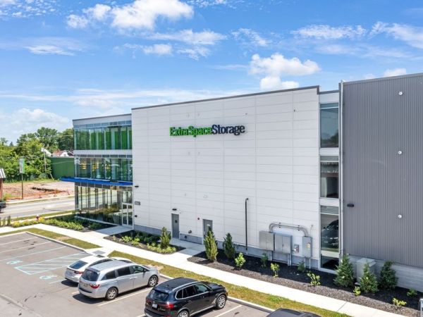 Photo of Extra Space Storage - 3564 - Kenmore - Kenmore Ave