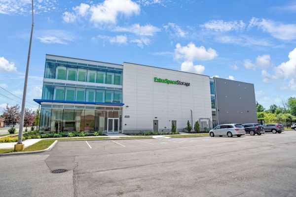 Photo of Extra Space Storage - 3564 - Kenmore - Kenmore Ave