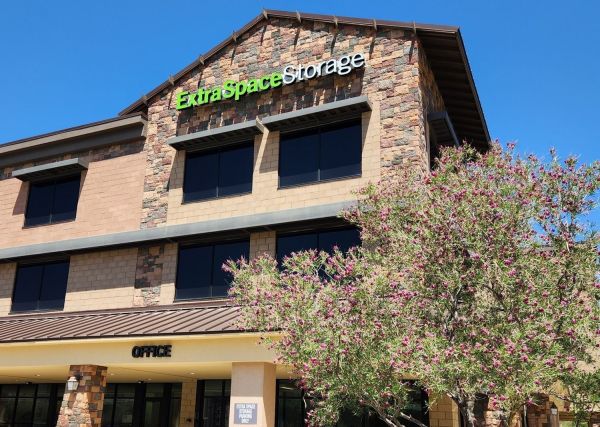 Photo of Extra Space Storage - 3611 - Oro Valley - 11061 N Oracle Rd