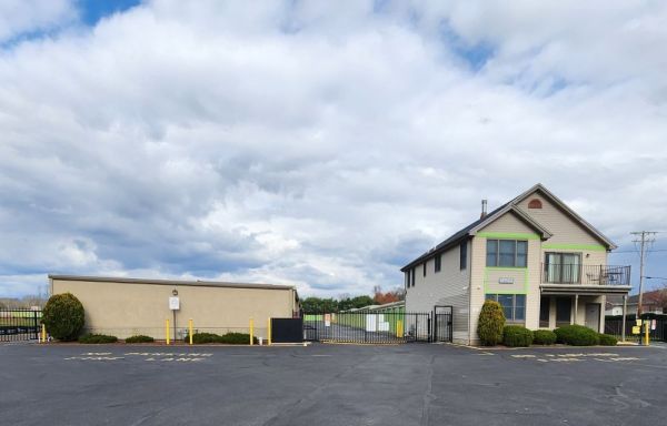 Photo of Extra Space Storage - 3614 - Jackson - 400 N County Line Rd