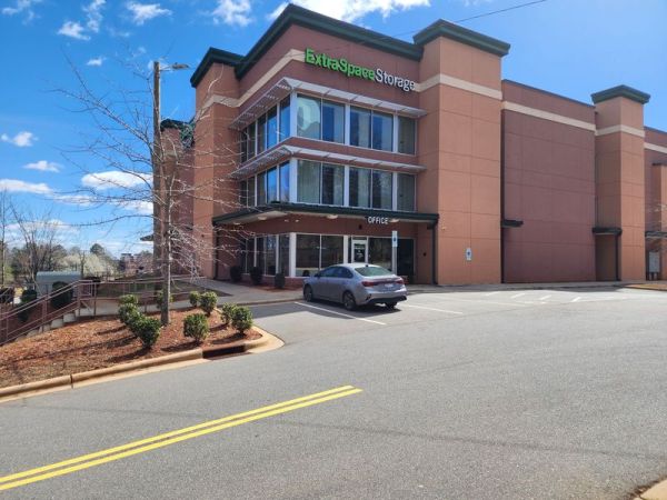 Photo of Extra Space Storage - 3619 - Charlotte - Mallard Creek Church Rd