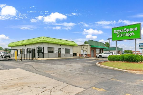 Photo of Extra Space Storage - 3635 - Huntsville - Leeman Ferry Rd