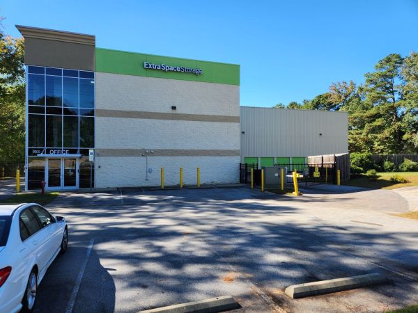 Photo of Extra Space Storage - 3722 - Raleigh - Fayetteville Rd