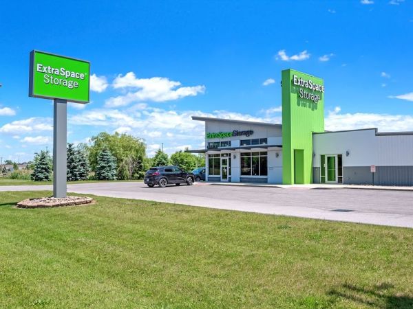Photo of Extra Space Storage - 3736 - Niagara Falls - Fashion Outlets Blvd
