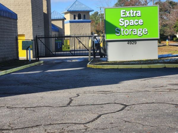 Photo of Extra Space Storage - 3841 - Virginia Beach - Shell Road