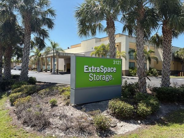 Photo of Extra Space Storage - 3877 - Naples - Goodlette-Frank Rd