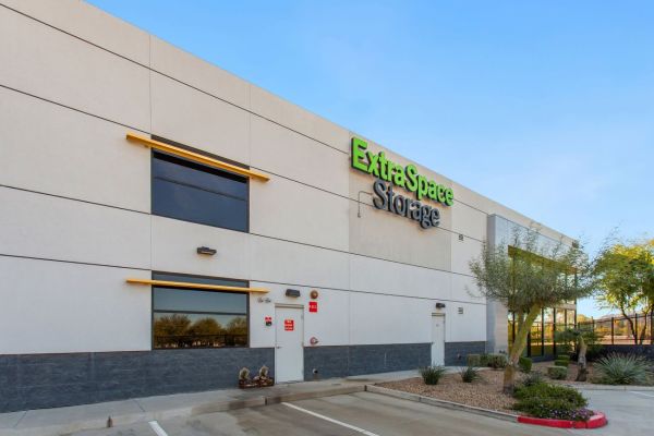 Photo of Extra Space Storage - 3904 - Phoenix - 32nd St