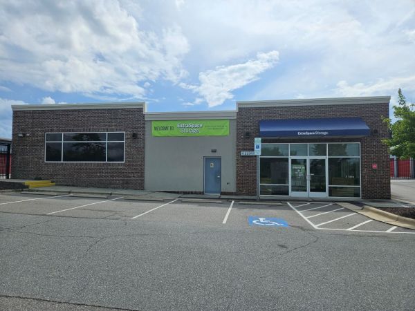 Photo of Extra Space Storage - 4110 - Harrisburg - Harrisburg Veterans Rd