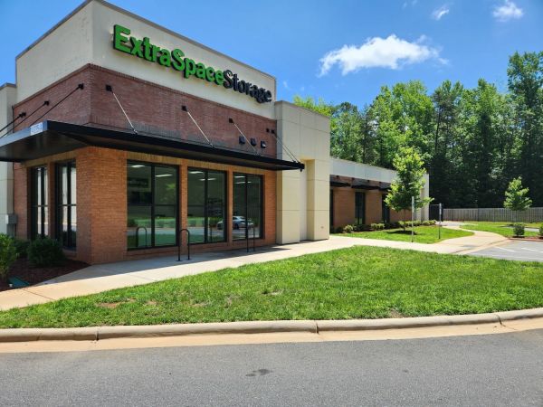 Photo of Extra Space Storage - 4145 - Charlotte - Youngblood Rd