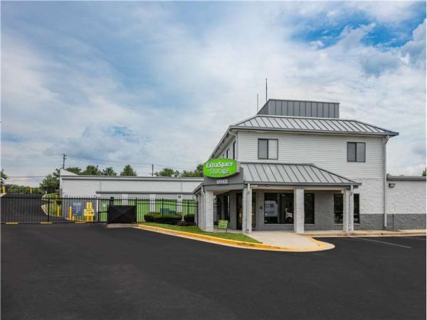 Photo of Extra Space Storage - 0756 - Burtonsville - Dino Dr