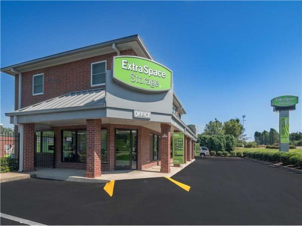Photo of Extra Space Storage - 0506 - Cordova - 381 N Germantown Pkwy