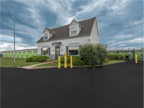 Photo of Extra Space Storage - 1515 - Covington - West 35th St