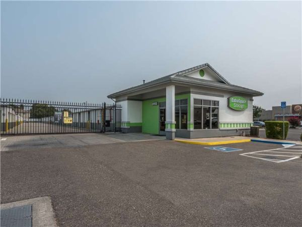 Photo of Extra Space Storage - 1528 - Modesto - 2101 Sylvan Ave