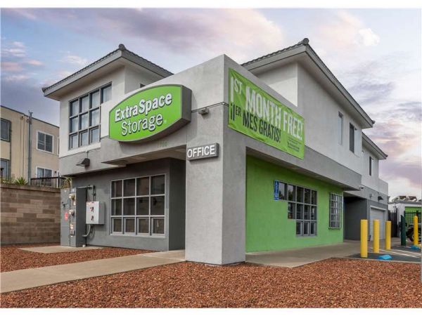 Photo of Extra Space Storage - 1534 - San Francisco - 1700 Egbert Ave