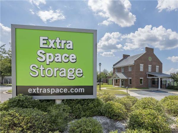 Photo of Extra Space Storage - 1744 - Lexington - Northpoint Dr