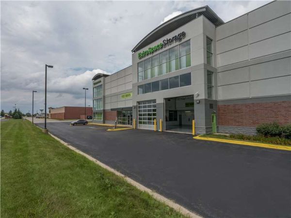 Photo of Extra Space Storage - 1811 - Country Club Hills - Kilbourne Ave