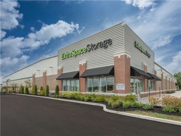 Photo of Extra Space Storage - 7363 - Crystal Lake - Virginia Rd