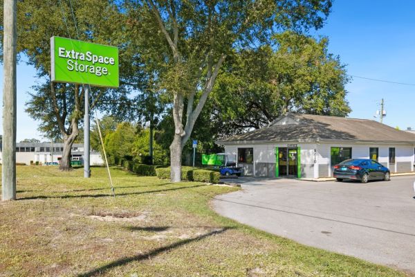 Photo of Extra Space Storage - 3116 - Tampa - Hillsborough Ave