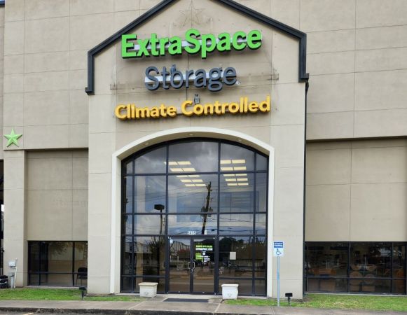 Photo of Extra Space Storage - 3190 - Houston - Bissonnet St