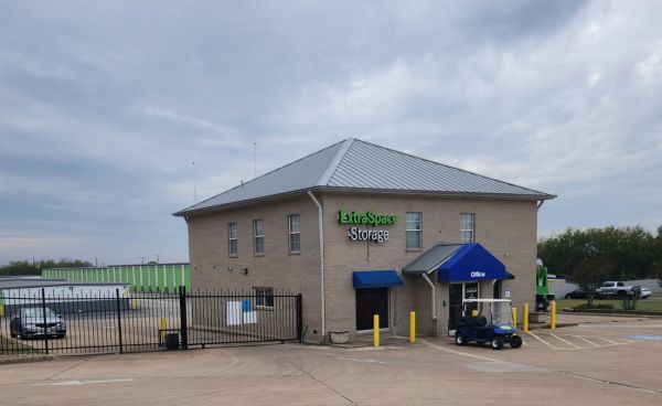 Photo of Extra Space Storage - 3195 - Round Rock - A.W. Grimes Blvd