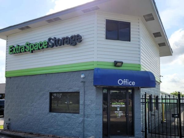 Photo of Extra Space Storage - 3292 - Friendswood - 2351 Rd