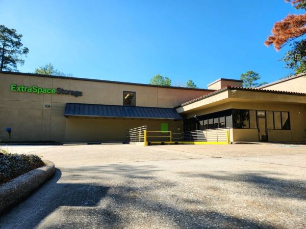 Photo of Extra Space Storage - 3300 - The Woodlands - Panther Creek Pines