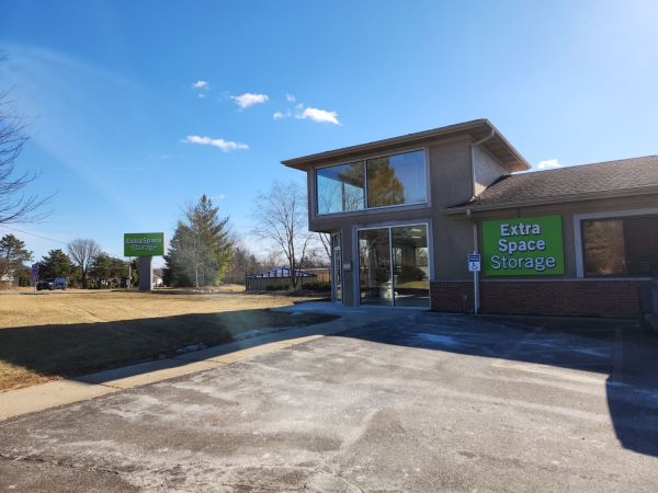 Photo of Extra Space Storage - 3319 - Lindenhurst - Grass Lake Road