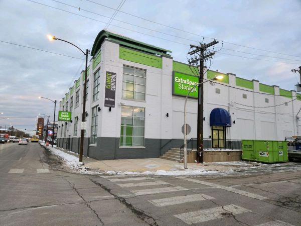 Photo of Extra Space Storage - 3329 - Chicago - Pershing Rd