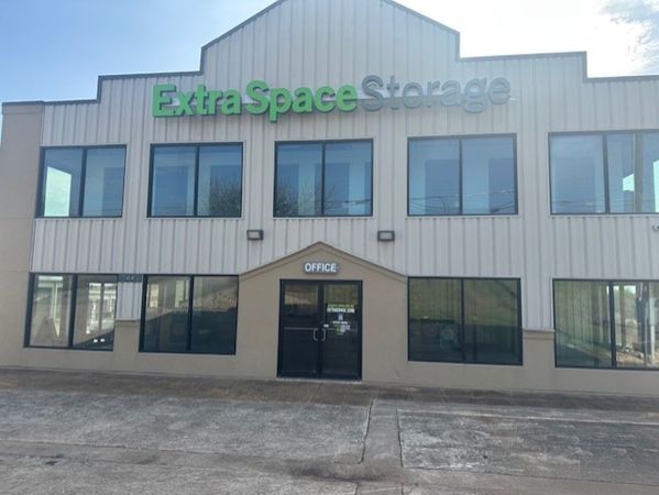 Photo of Extra Space Storage - 3375 - Cedar Park - 2440 W Whitestone Blvd