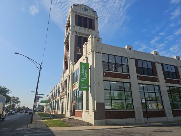 Photo of Extra Space Storage - 3380 - Chicago - Pulaski Road