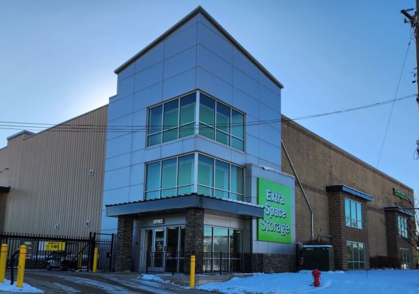 Photo of Extra Space Storage - 3381 - Alsip - 111th Street