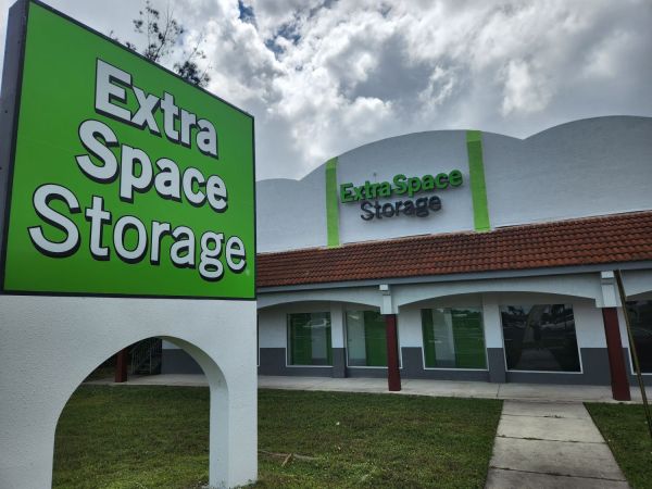 Photo of Extra Space Storage - 3405 - North Port - Tamiami Trail