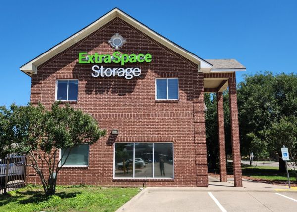 Photo of Extra Space Storage - 3469 - Plano - Coit Rd
