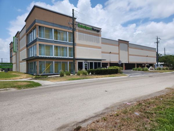Photo of Extra Space Storage - 3593 - Sarasota - Tamiami Trl