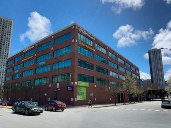 Photo of Extra Space Storage - 3695 - Chicago - Desplaines St