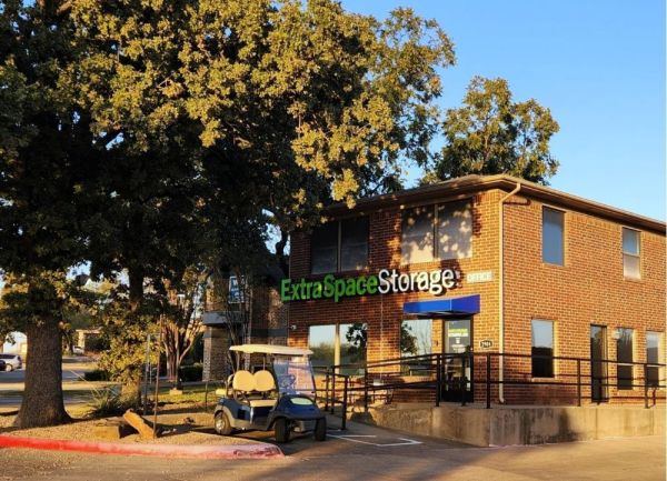 Photo of Extra Space Storage - 3786 - Bedford - Highway 121