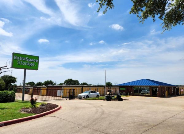Photo of Extra Space Storage - 3792 - Plano - Plano Pkwy