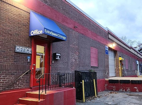 Photo of Extra Space Storage - 3836 - Roslindale - Lochdale Rd