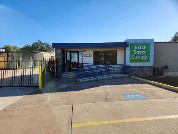 Photo of Extra Space Storage - 3845 - Austin - Ranch Road 2222