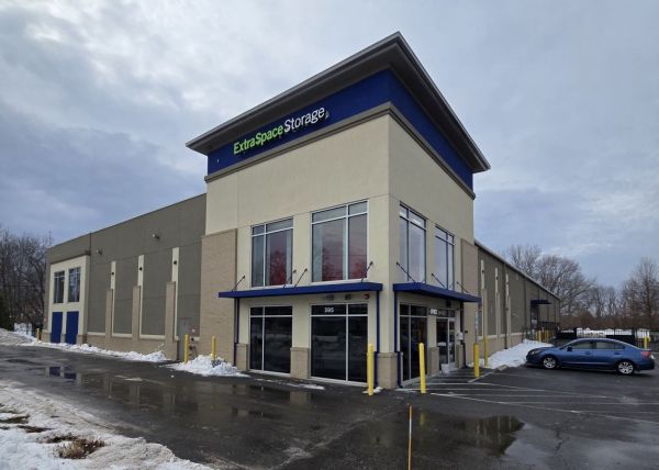 Photo of Extra Space Storage - 3879 - Tewksbury - Woburn St