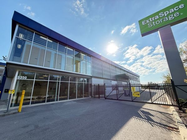 Photo of Extra Space Storage - 3883 - Nashville - Nolensville Pike