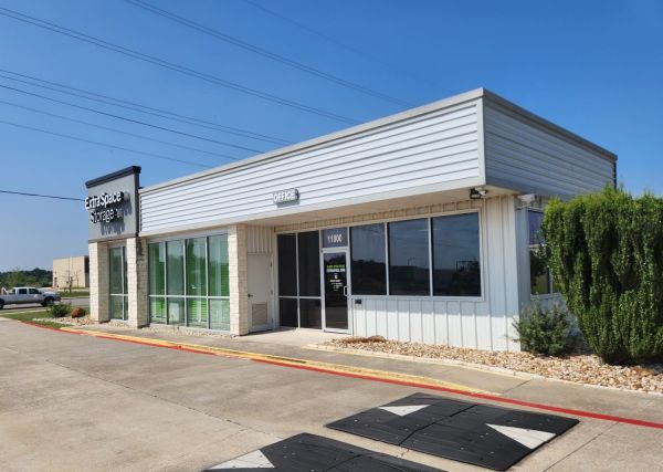 Photo of Extra Space Storage - 3889 - Leander - Hero Way